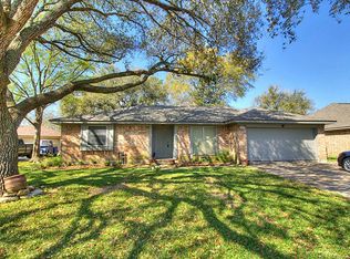 1806 Cedar Dr, Richmond, TX 77469