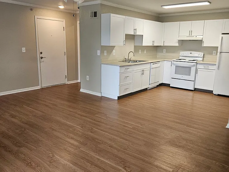 Grandview Meadows — Photo 92