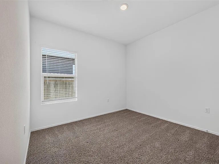 2521 Forgtemenot Ln — Photo 17