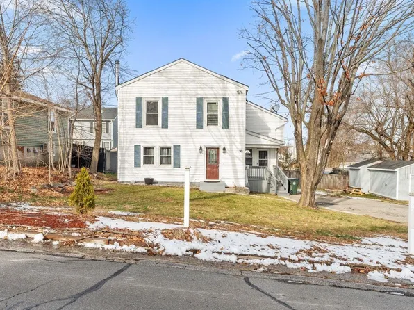 90 Elmhurst Avenue, Manchester, NH 03103