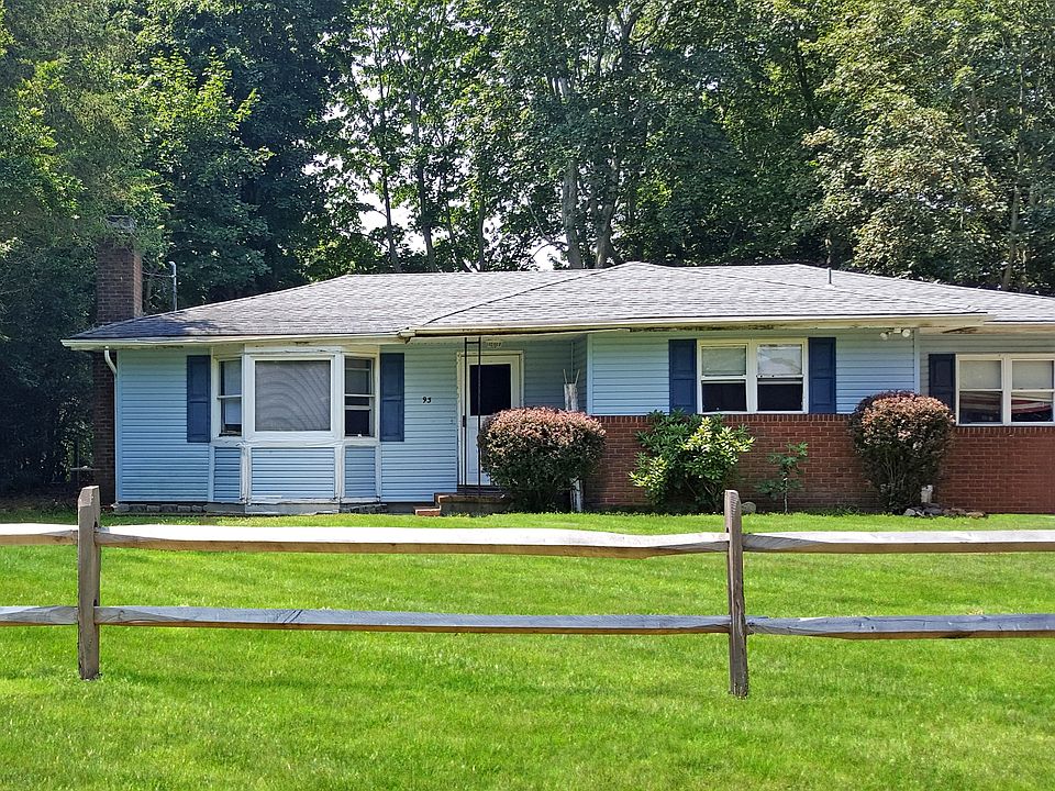 1st image of 93 Duryea Ave