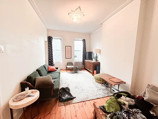 Rented by Ulas Real Estates Inc | media 15