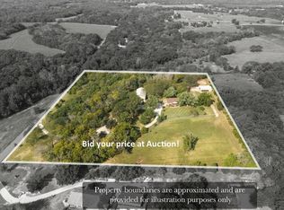 33302 E Hammond Rd, Lone Jack, MO 64070
