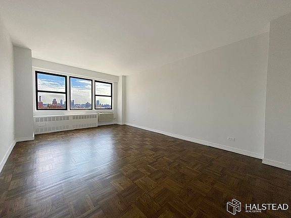 3rd image of 200 E 15th St APT 18B