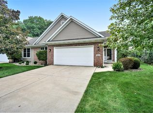 1924 Autumn Crest Ln, Kalamazoo, MI 49008