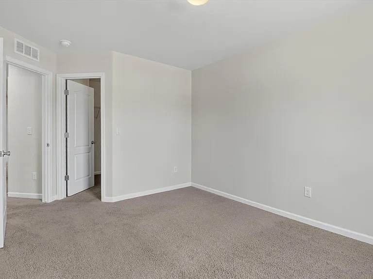 1209 Bistre St — Photo 22