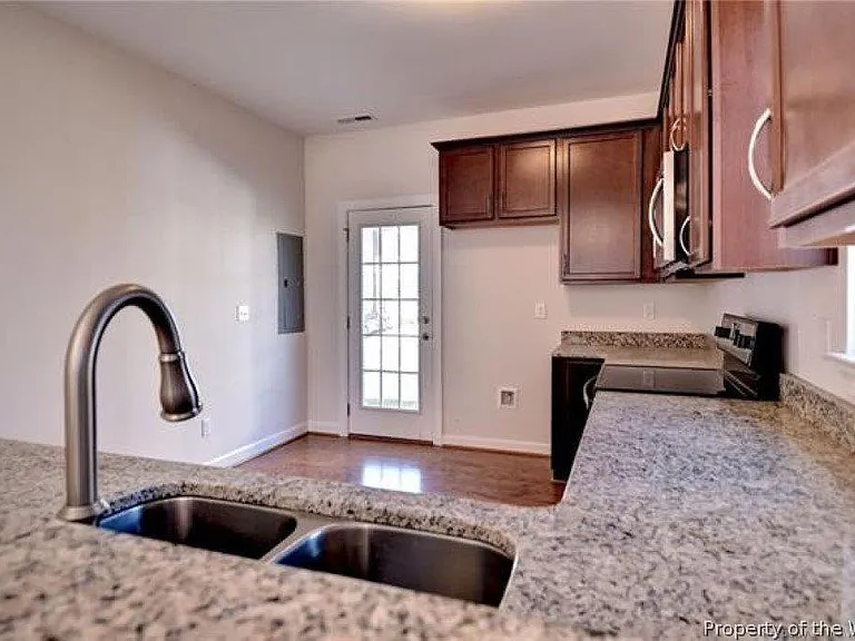 4321 Candace Ln — Photo 10