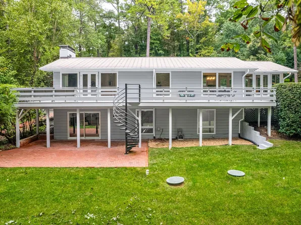 608 Morgan Creek Rd, Chapel Hill, NC 27517