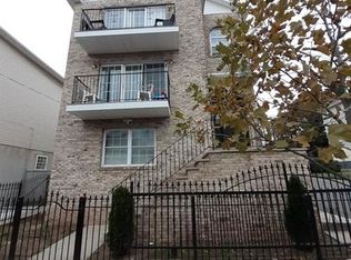 337-341 Hawthorne Ave, Newark, NJ 07112