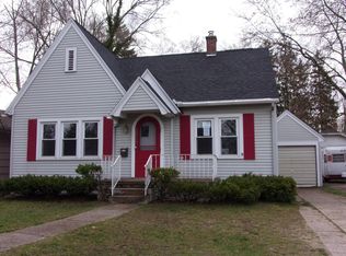 2856 Westland Rd, Muskegon, MI 49441