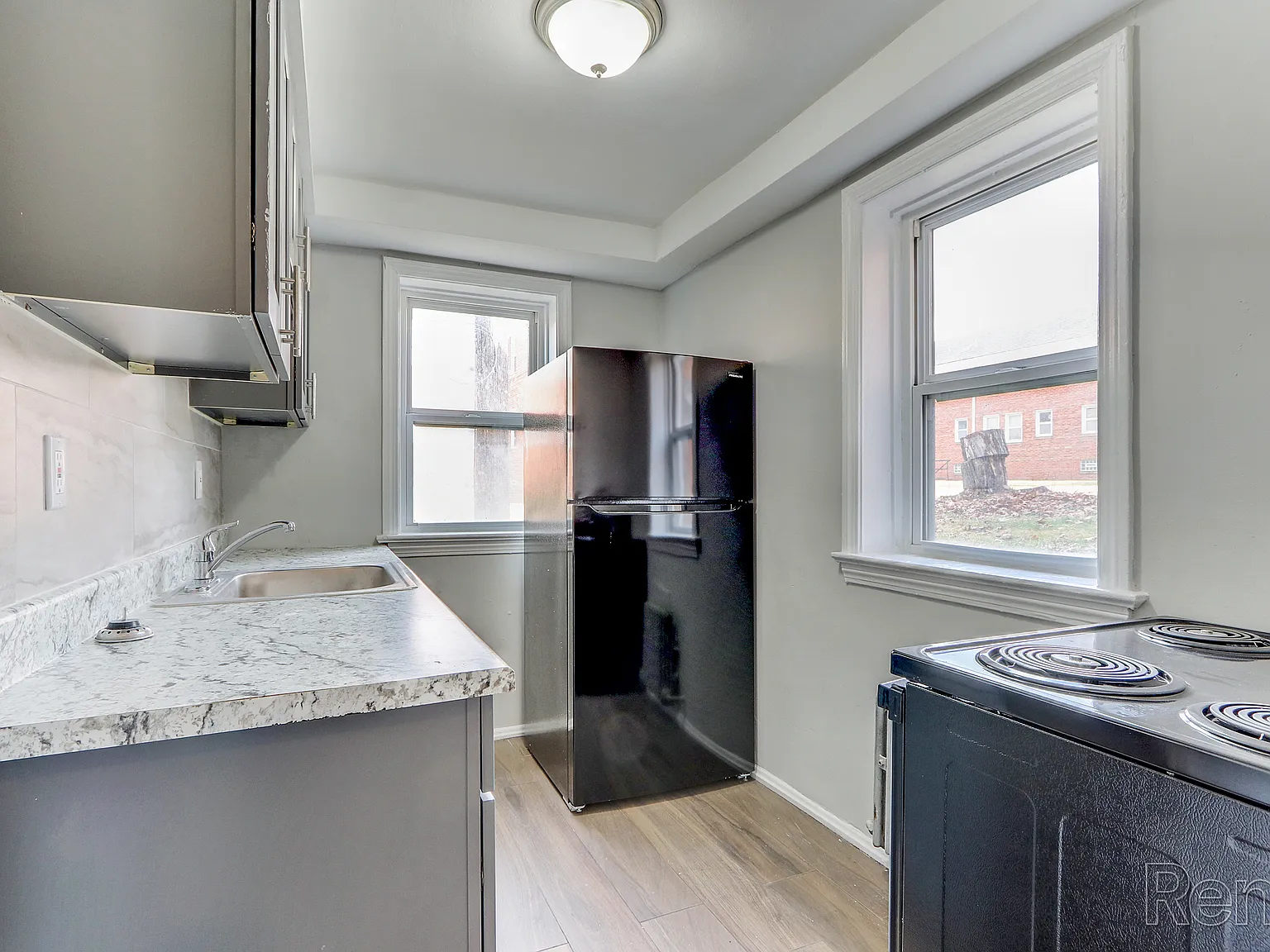 Parkview Estates — Photo 3