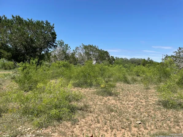 LOT 18 Enchanted River Dr LOT 18, Bandera, TX 78003