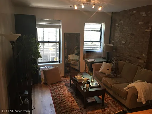 Rented by Living New York | media 21
