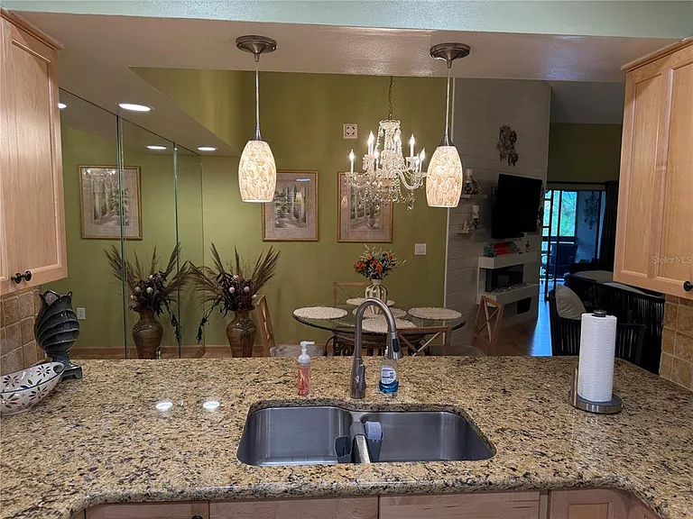 5770 Ashton Lake Dr #8 — Photo 11