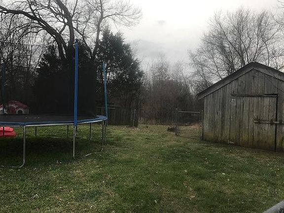 5th image of 476 Bamburg Dr