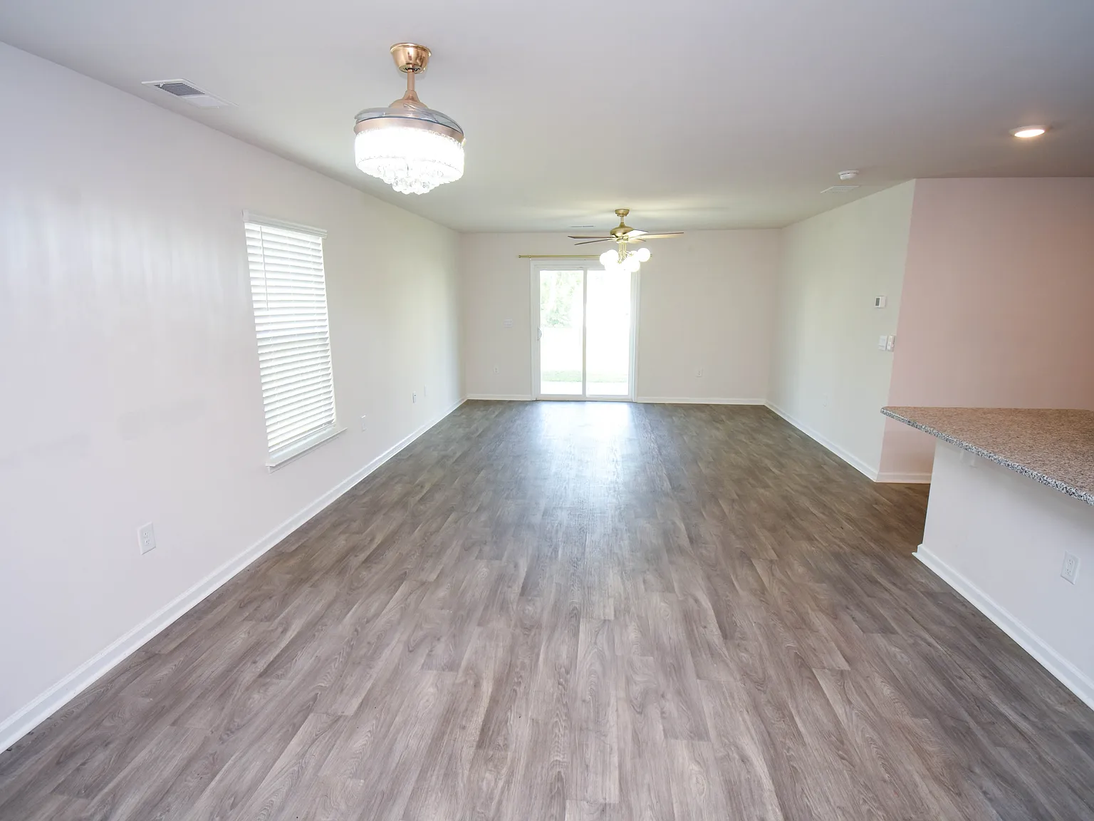 6619 Colonial Drive - 1 — Photo 3