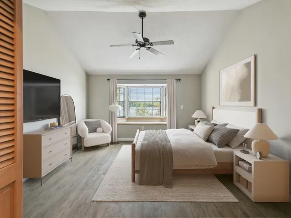 2590 Sykes Creek Dr, Merritt Island, FL 32953