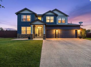 2018 S Tweedt St, Kennewick, WA 99338