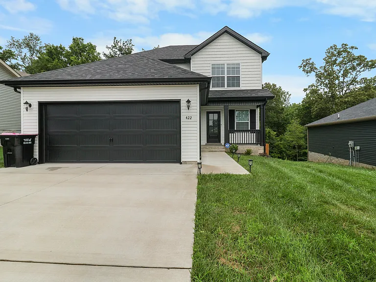 422 Mattingly Dr — Photo 5