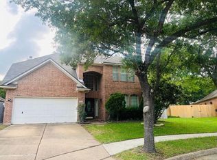110 Chandler Ct, Sugar Land, TX 77479