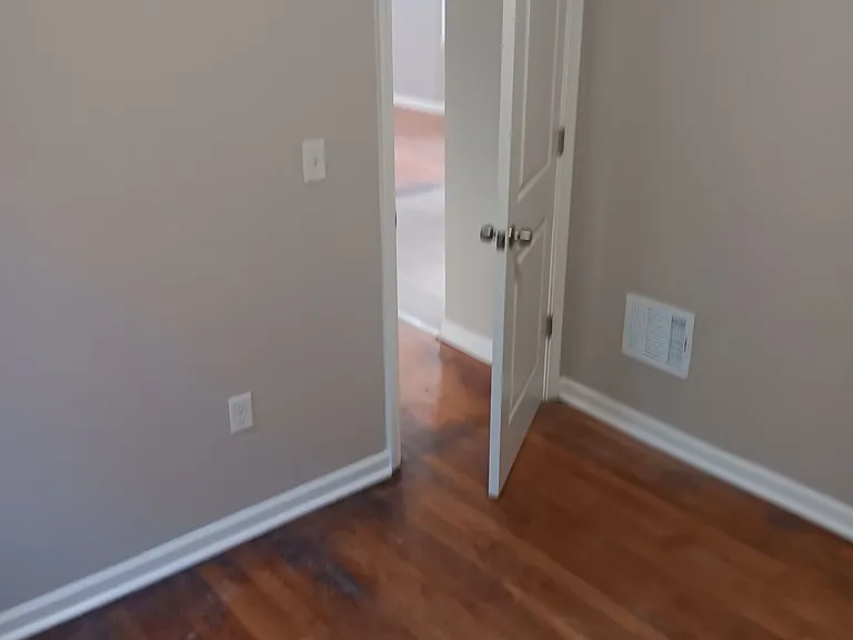 2060 Seward St #2 — Photo 9