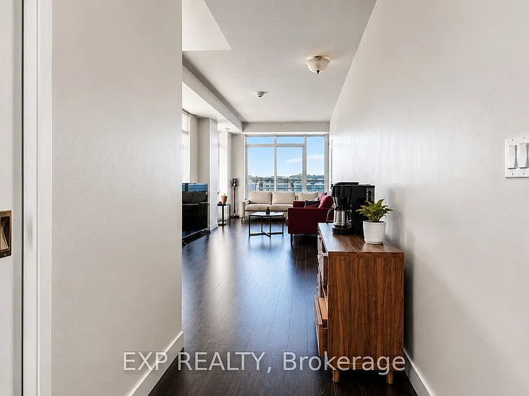 128 King St N #804 — Photo 6