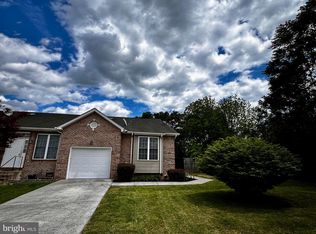 331 Lora Dr, Woodstock, VA 22664
