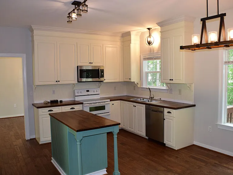 5140 Old Forester Ln — Photo 2