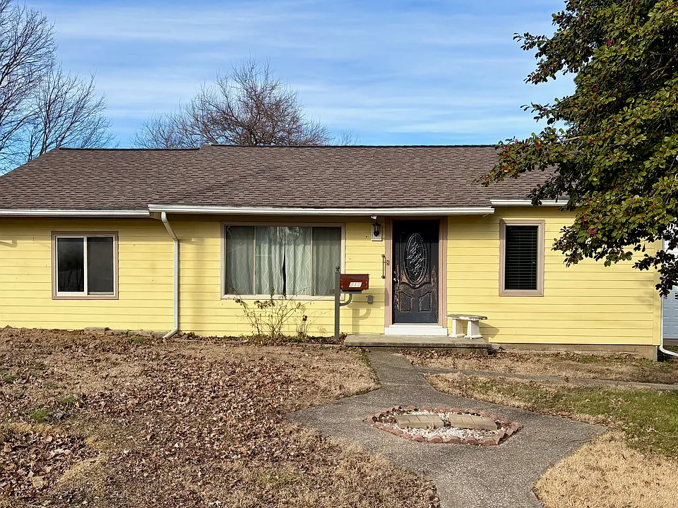317 E Lincoln Ave