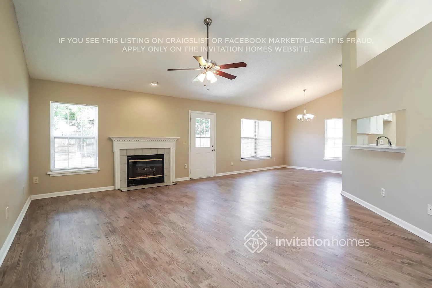 8460 Branchwater Dr Jacksonville, FL 32244 — Photo 4