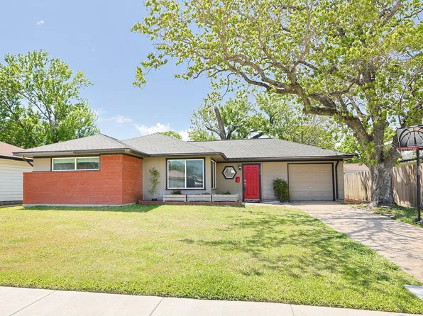 206 Irene St, Deer Park, TX 77536