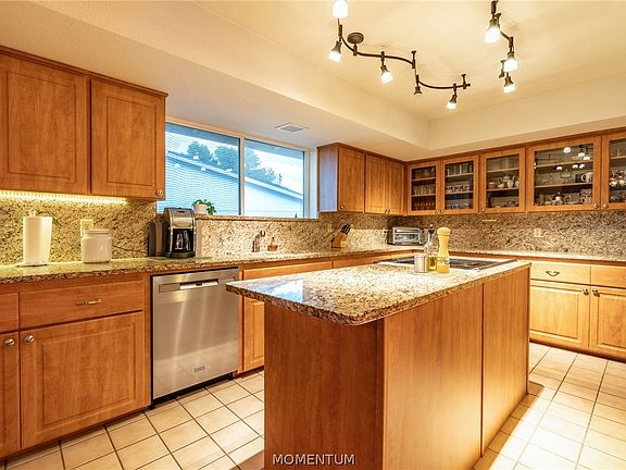 5th image of 425 Riata Valley Road