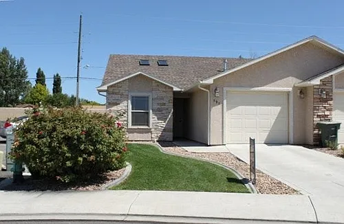 597 Belhaven Way Photo 1