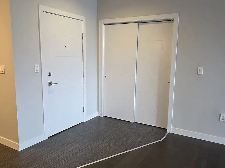 10238 103rd St NW — Photo 5