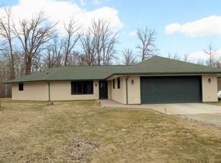 2770 22nd St NW, Baudette, MN 56623