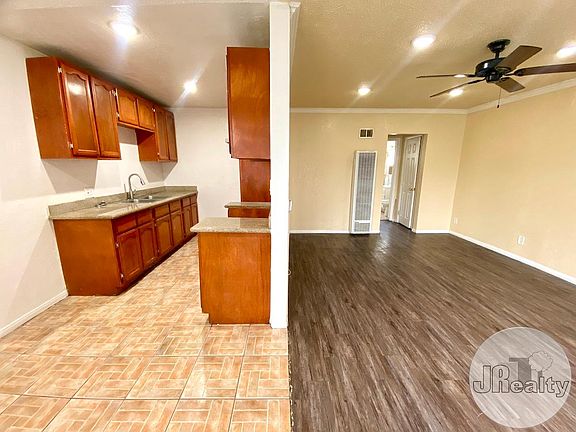 4th image of 10234 Woodworth Ave APT 5