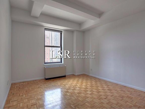 2nd image of 113 Cedar St APT 4B
