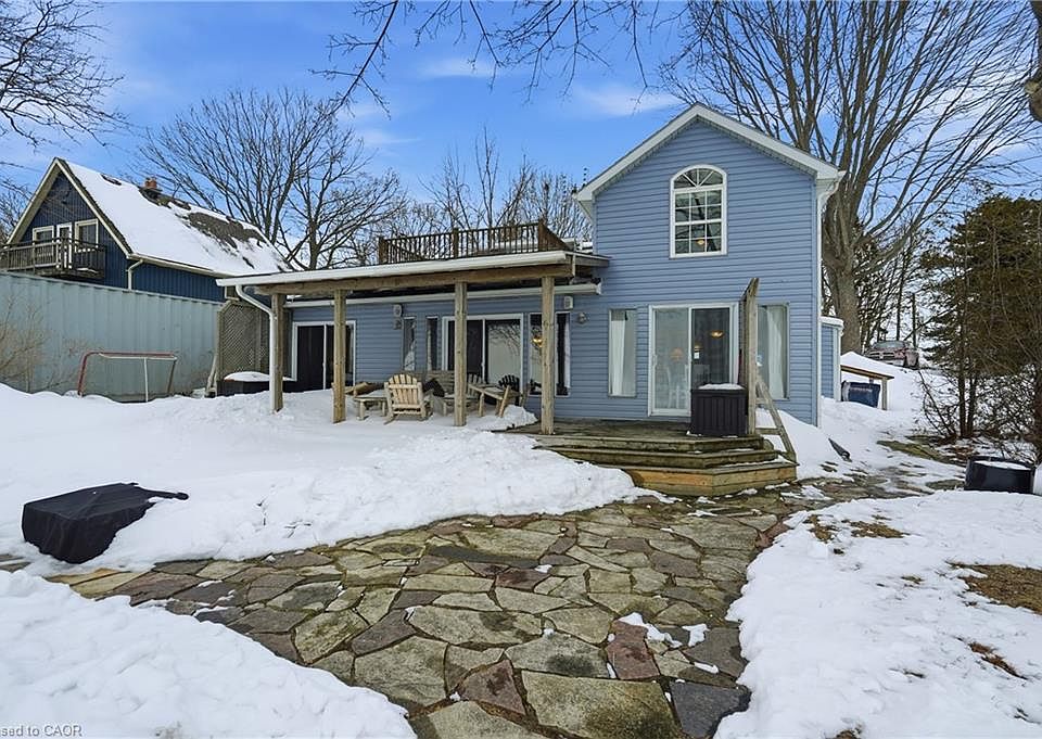 1st image of 735 Sandy Bay Rd