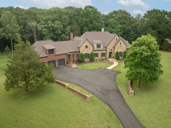 10628 Raleigh Lagrange Rd, Eads, TN 38028