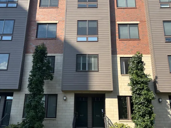 916 Lakeview Ct Condo 36, King Of Prussia, PA 19406