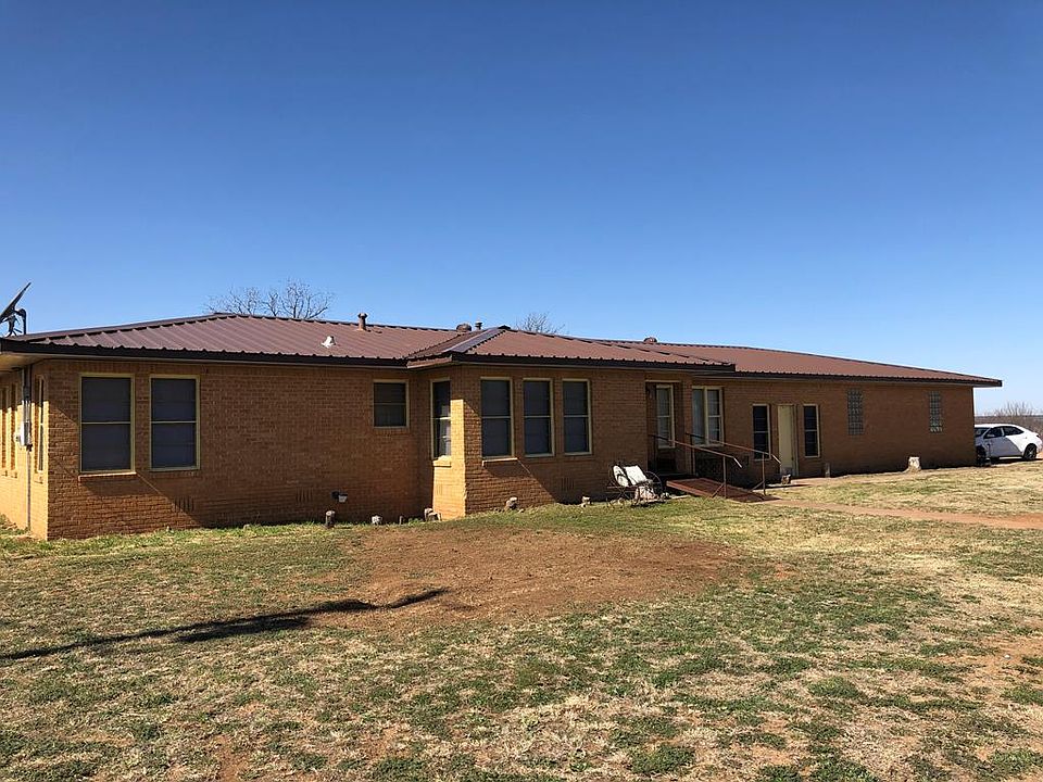 1st image of 2709 N Highway 208