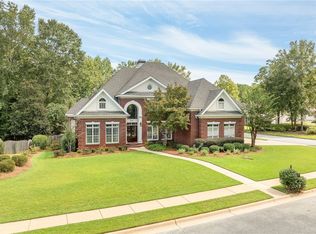 1527 Malone Ct, Auburn, AL 36830