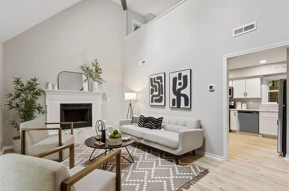 9725 Country Way Rd — Photo 3