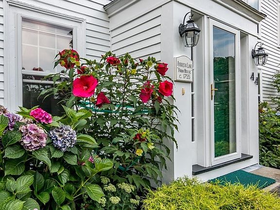 4th image of 42-44 Mount Pleasant St