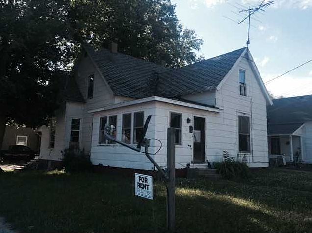 2nd image of 602 W Market St