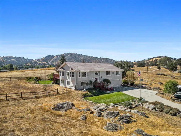 28360 Burning Tree Dr, Tehachapi, CA 93561