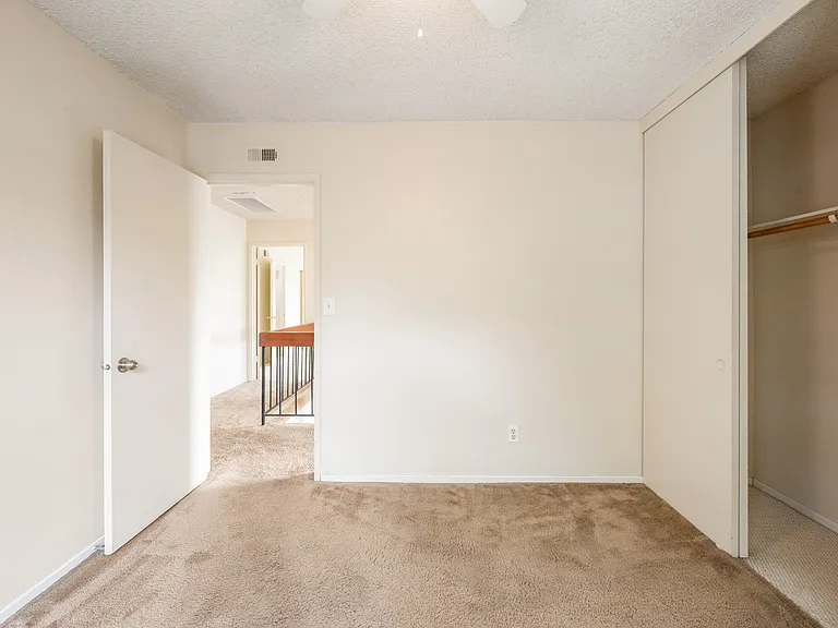 8936 Libra Dr — Photo 26