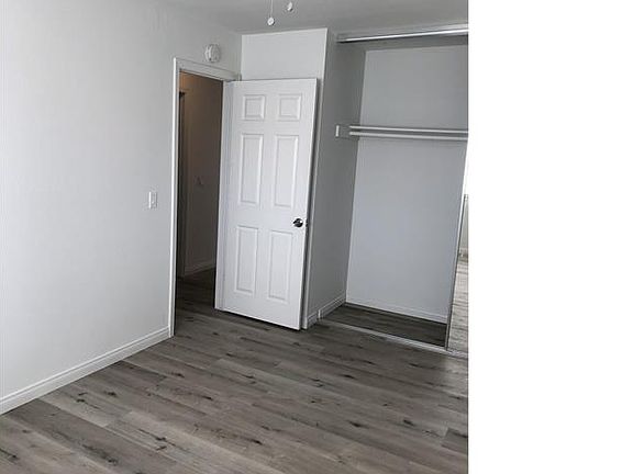 3rd image of 1678 Klauber Ave #2