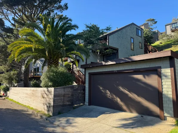 371 Carrera Dr, Mill Valley, CA 94941
