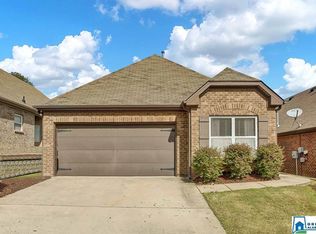 6518 Southern Trace Dr, Leeds, AL 35094
